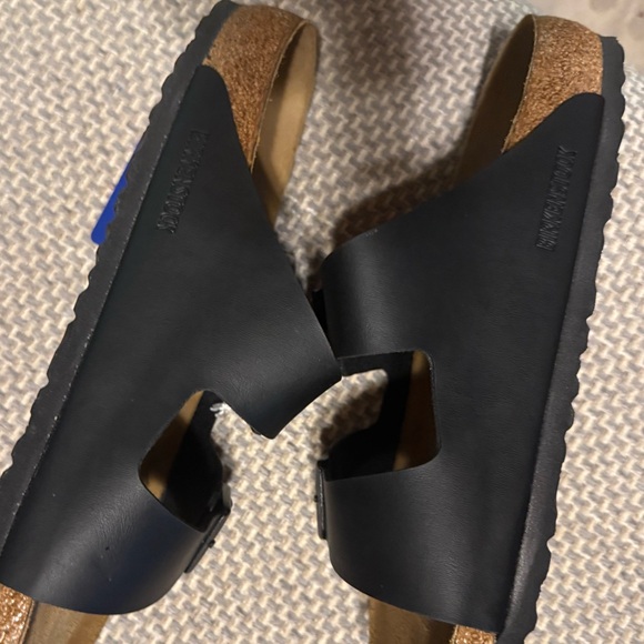 Birkenstock Black Sandals- Arizona soft footbed
Birko-Flor-Black - Picture 3 of 7